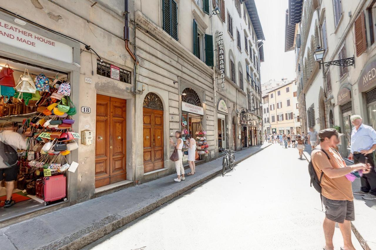 Magico Risveglio Agli Uffizi Lägenhet Florens Exteriör bild